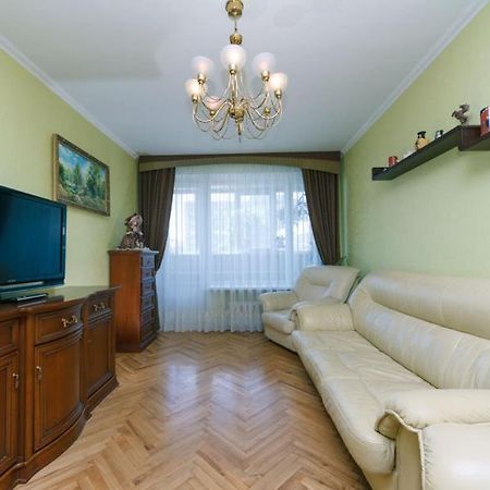 Apartment On Volodymirska 73 Street キエフ エクステリア 写真